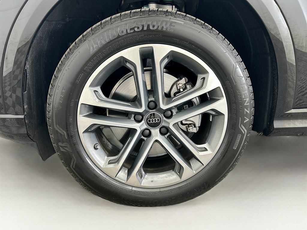 Used 2025 Audi Q5 Premium Plus w/ Premium Plus AWD/4WD image 30