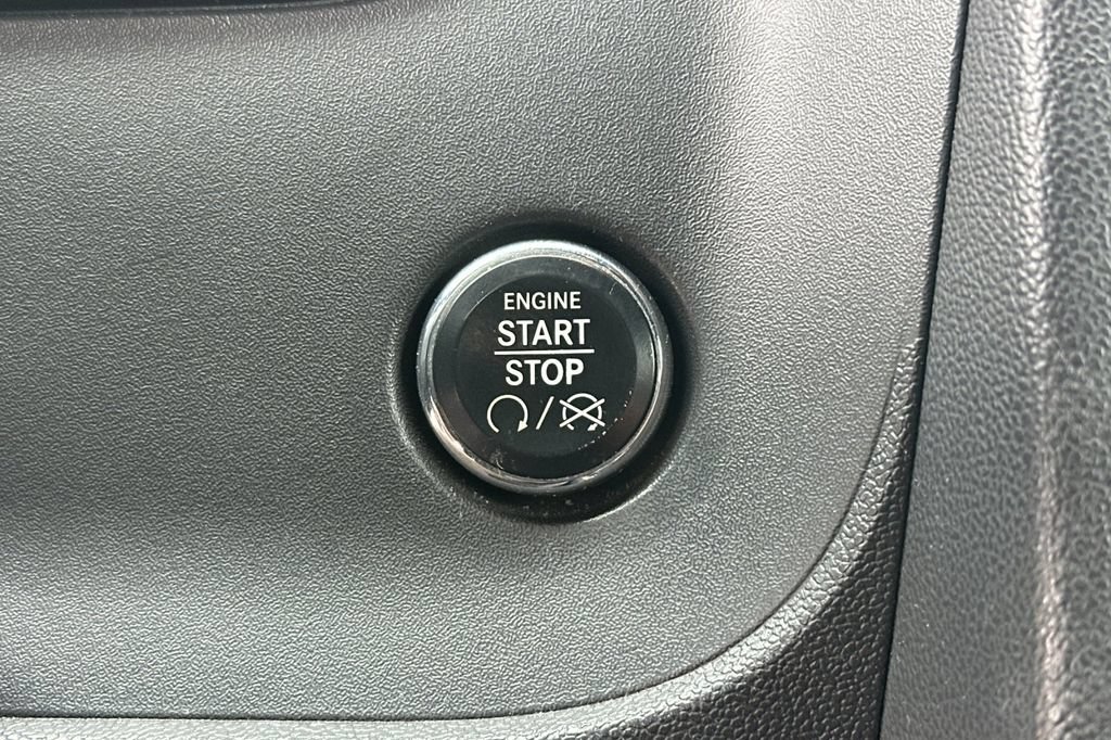 Used 2012 Dodge Challenger SRT8 w/ Premium Sound Group RWD image 17