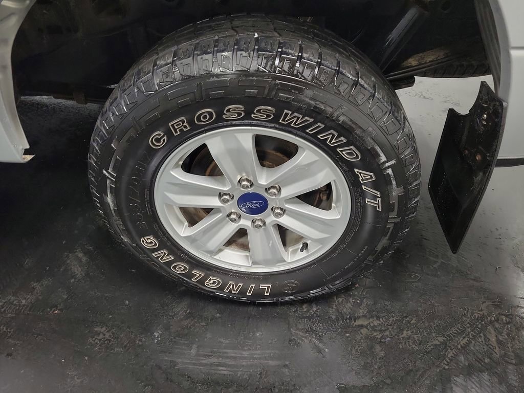 Used 2018 Ford F150 XLT AWD/4WD image 11