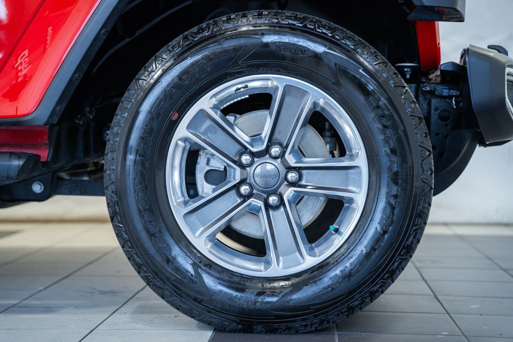 Certified 2022 Jeep Wrangler Unlimited Sahara w/ Cold Weather Group AWD/4WD image 21