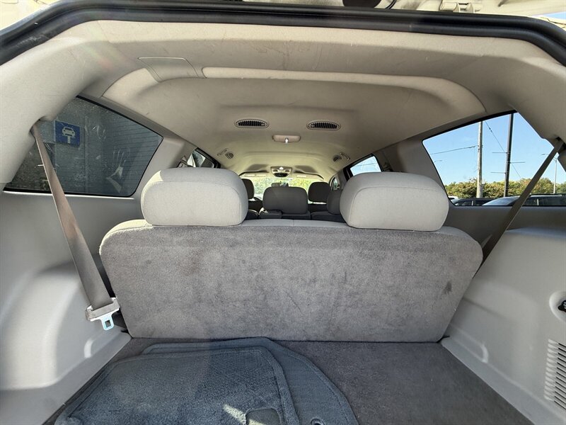 Used 2007 Chrysler Aspen Limited RWD image 14