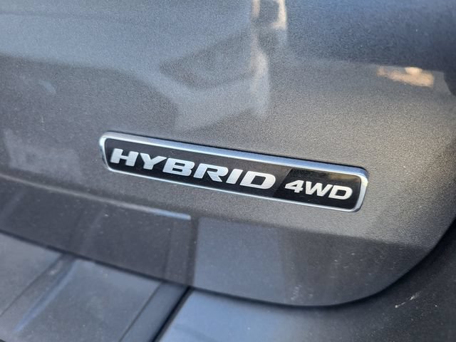 Certified 2023 Ford Explorer Limited w/ Hybrid Equipment Group 310A AWD/4WD image 5