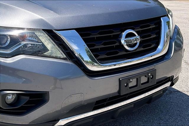 Used 2017 Nissan Pathfinder SL w/ SL Tech Package FWD image 27