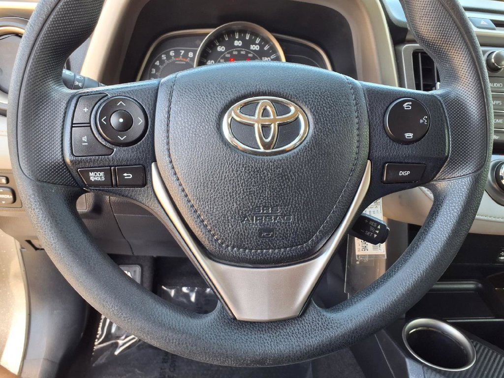 Used 2015 Toyota RAV4 XLE FWD image 20