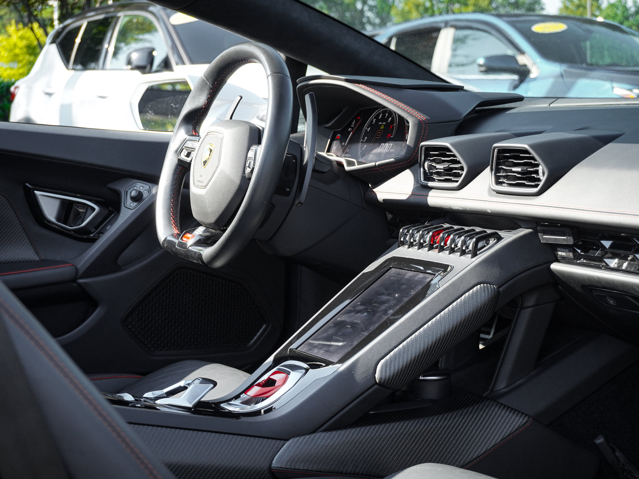 Used 2020 Lamborghini Huracan EVO AWD/4WD image 35
