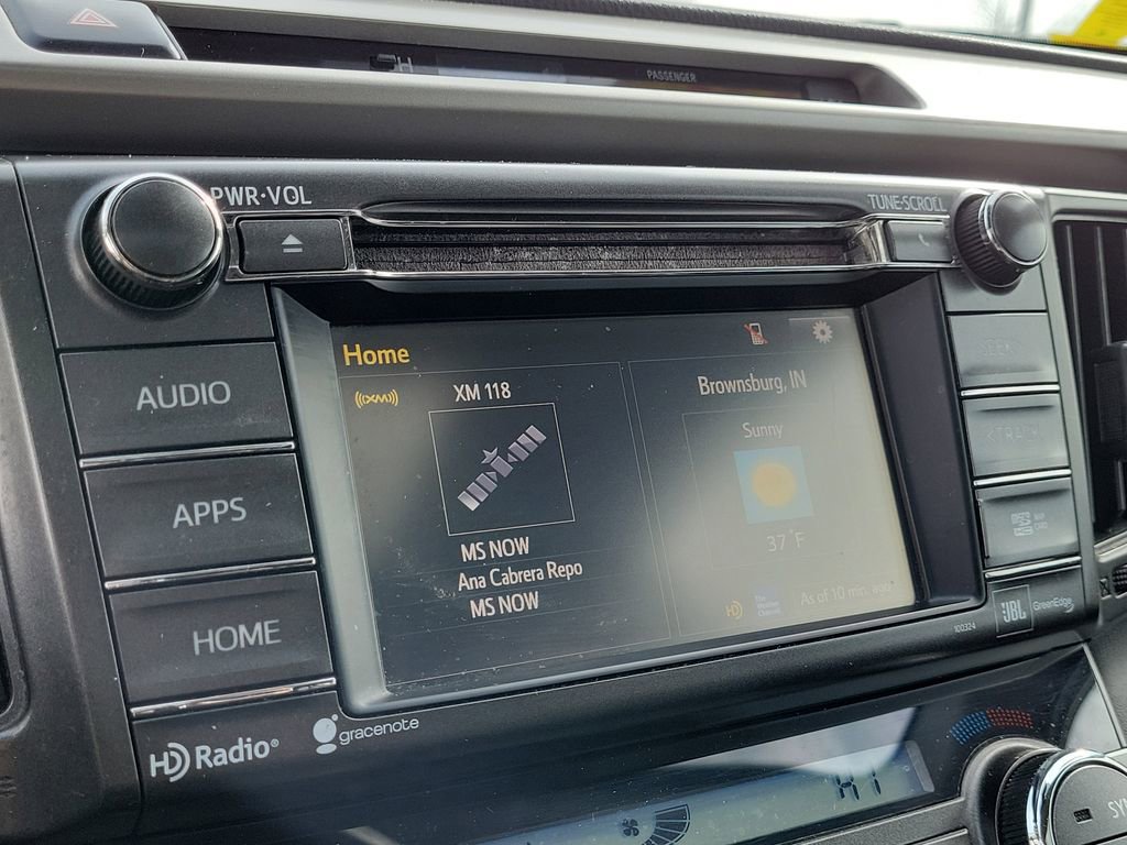 Used 2015 Toyota RAV4 Limited image 29