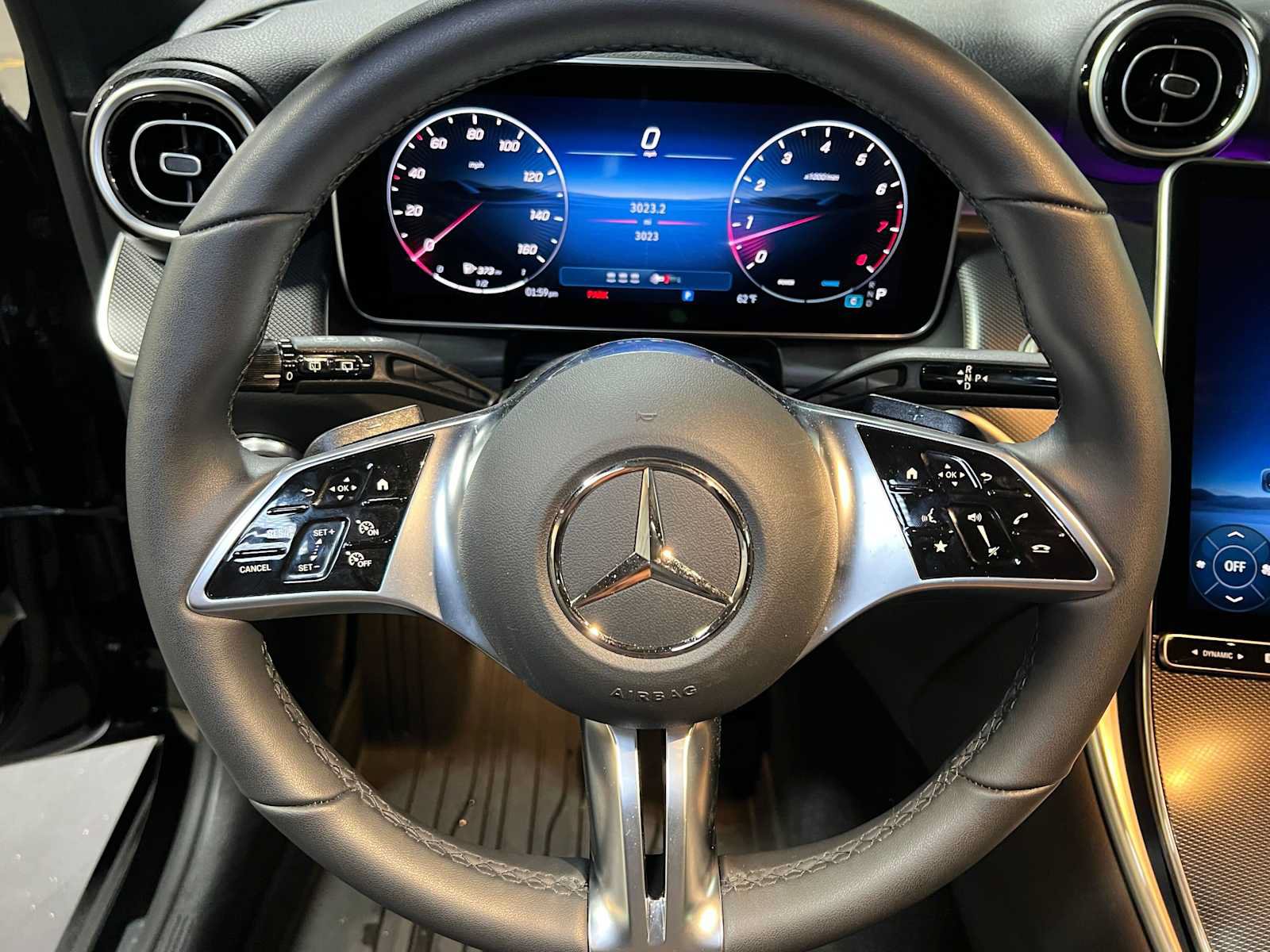 Used 2026 Mercedes-Benz GLC 300 4MATIC image 28