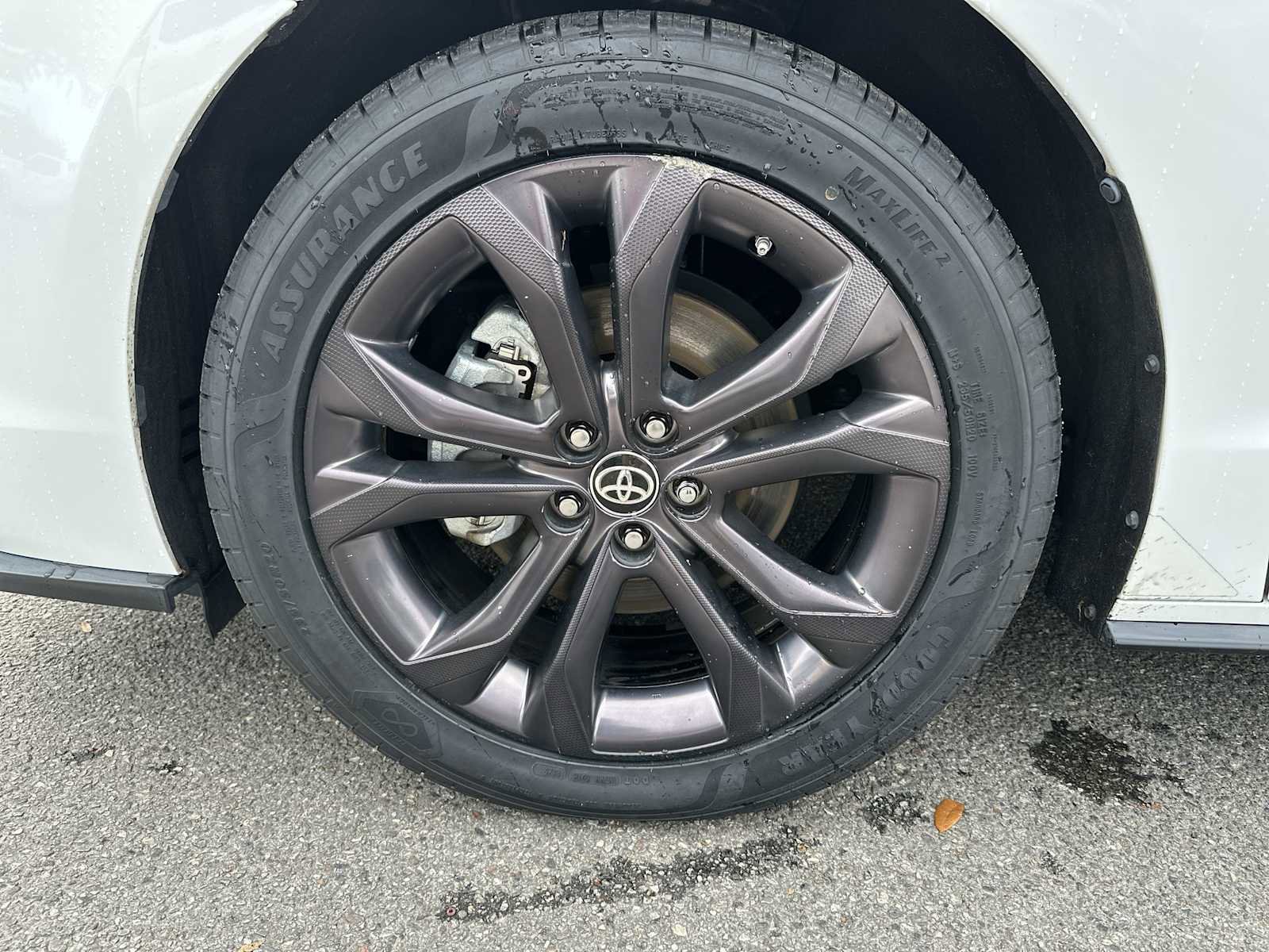 Used 2021 Toyota Sienna XSE image 12