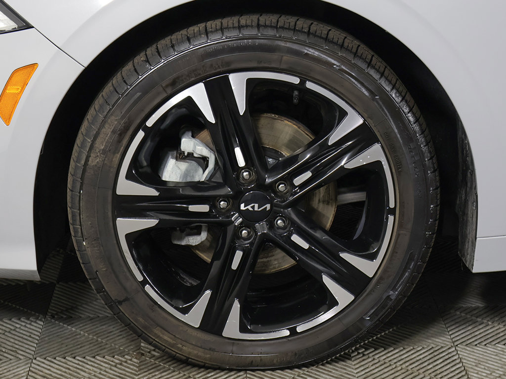 Used 2024 Kia K5 GT-Line AWD/4WD image 24