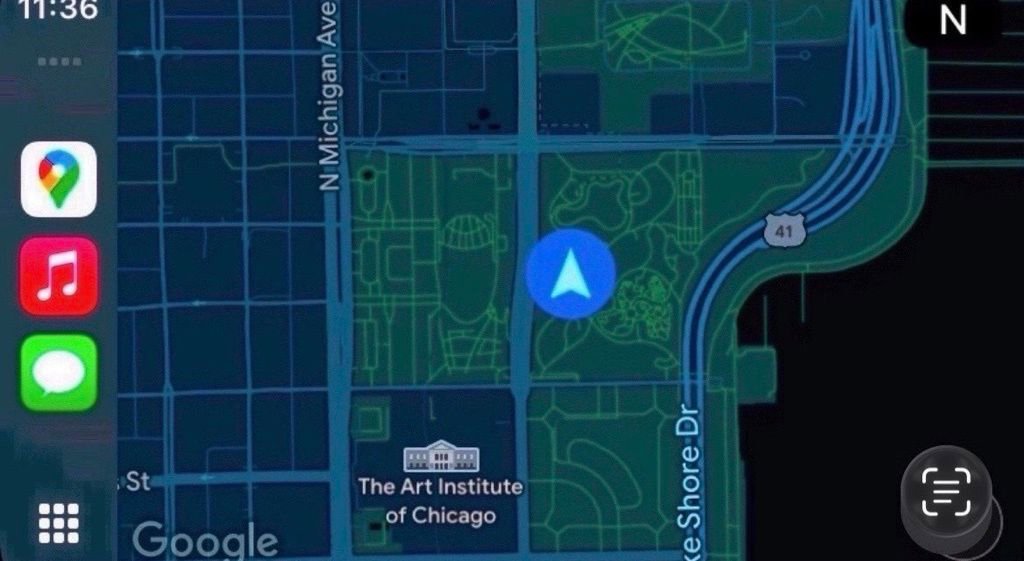 Used 2025 Volkswagen Atlas SE w/ Panoramic Sunroof Package image 32