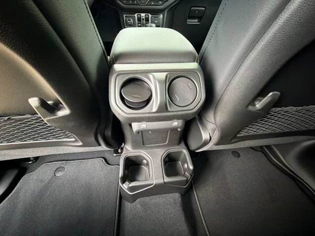 New 2026 Jeep Gladiator Sport AWD/4WD image 14