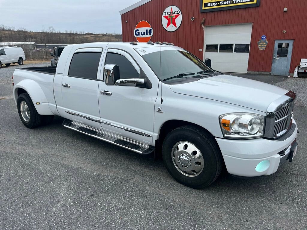Used 2007 Dodge Ram 3500 Truck Laramie image 2
