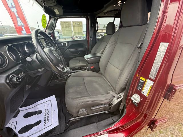 Used 2021 Jeep Gladiator Sport image 10