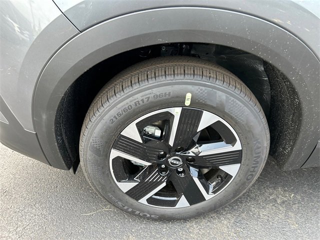 New 2025 Nissan Kicks SV w/ SV Premium Package image 8