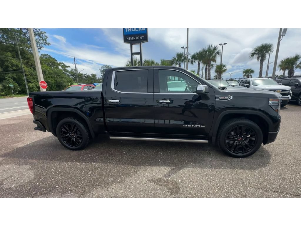 Used 2023 GMC Sierra 1500 Denali w/ Denali Reserve Package AWD/4WD image 9