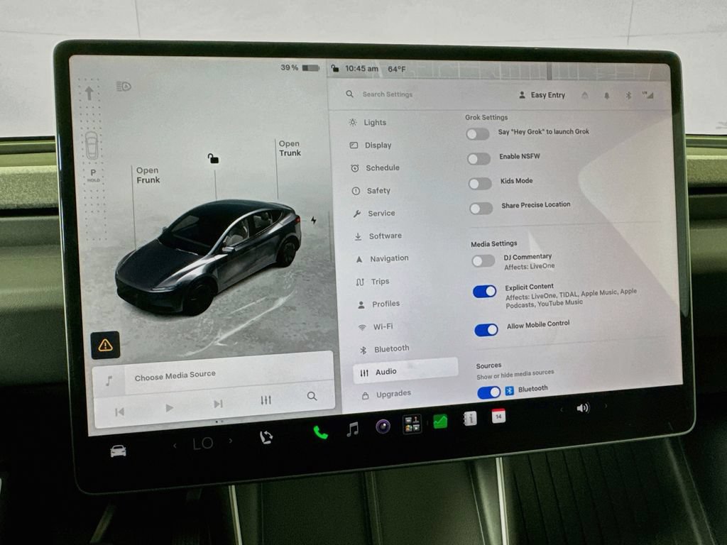 Used 2026 Tesla Model Y 2WD image 52