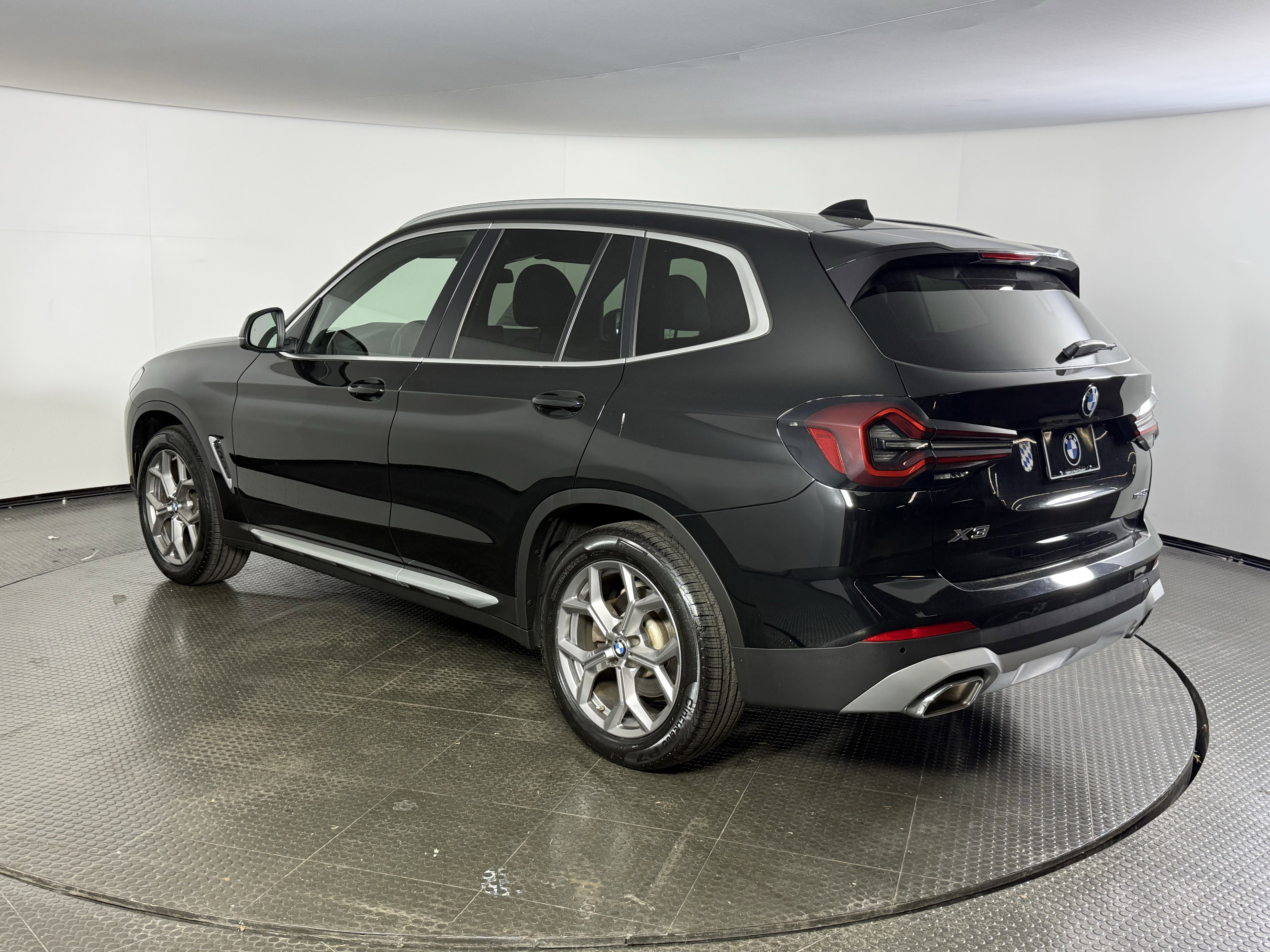 Used 2022 BMW X3 xDrive30i w/ Convenience Package image 6