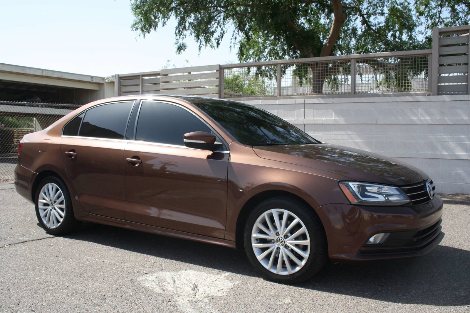 Used 2016 Volkswagen Jetta SEL Premium FWD image 3