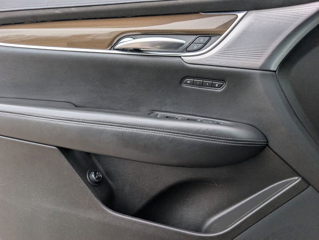 Used 2021 Cadillac XT5 Sportv w/ Platinum Package image 16