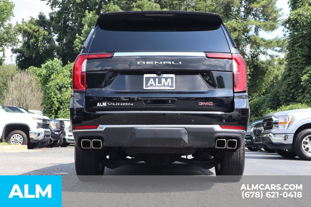 Used 2025 GMC Yukon Denali RWD image 6