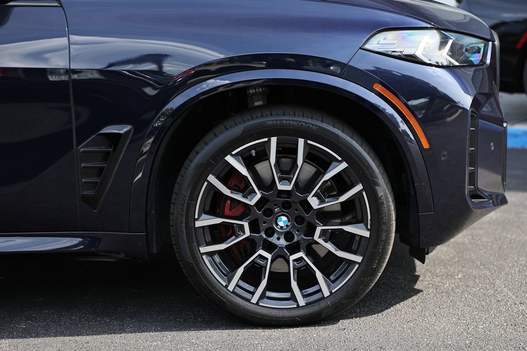 Certified 2024 BMW X5 M60i AWD/4WD image 4