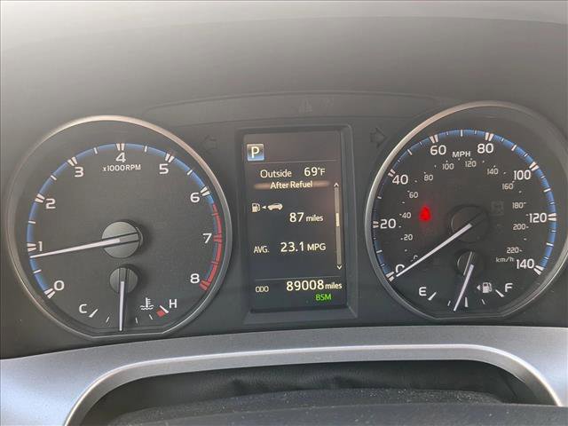 Used 2018 Toyota RAV4 XLE image 10