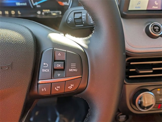 Used 2023 Ford Maverick Lariat w/ Lariat Luxury Package image 17