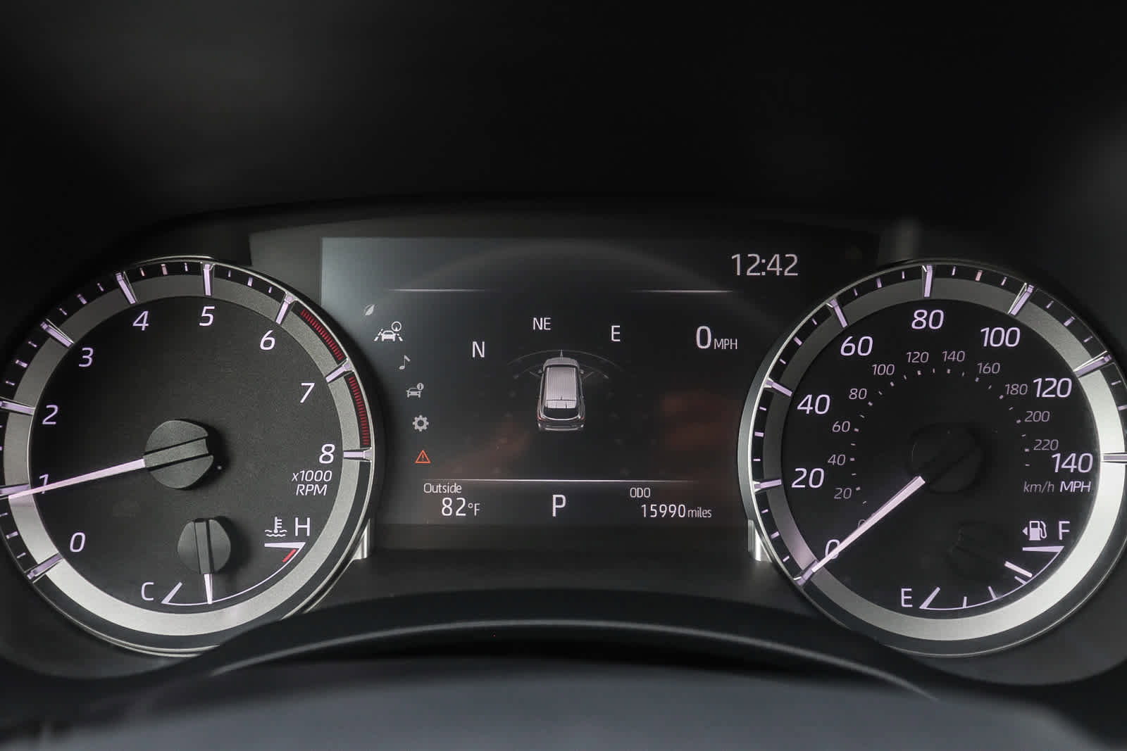 Used 2023 Toyota Highlander XLE image 23