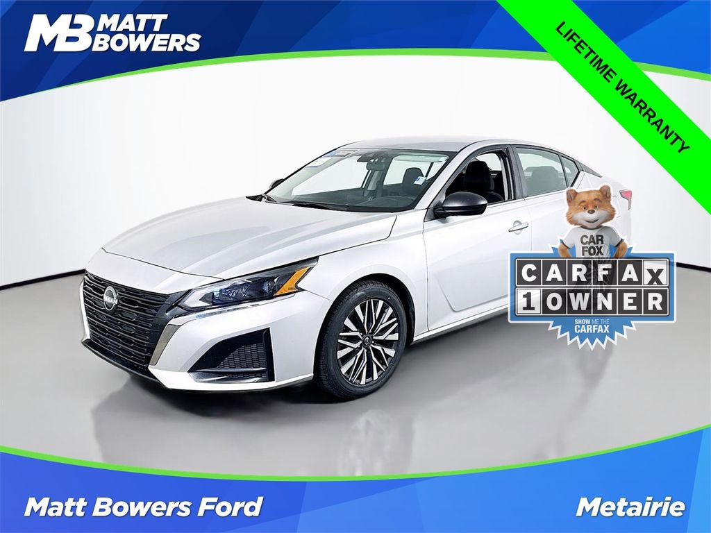 Used 2024 Nissan Altima 2.5 SV