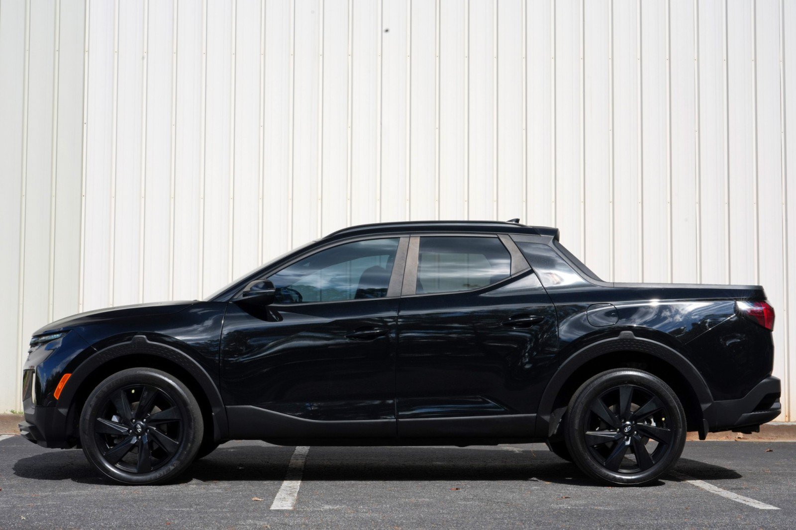 Used 2023 Hyundai Santa Cruz Night w/ Cargo Package AWD/4WD image 8