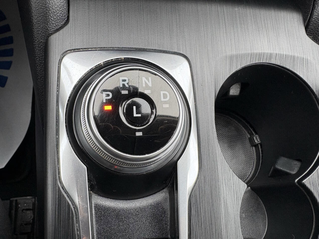 Used 2020 Ford Escape S image 18