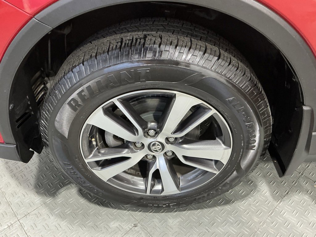 Used 2017 Toyota RAV4 XLE image 21