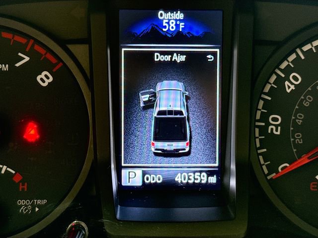 Used 2023 Toyota Tacoma SR image 13