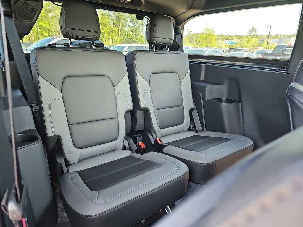 Used 2023 Ford Bronco Black Diamond w/ Sasquatch Package image 14