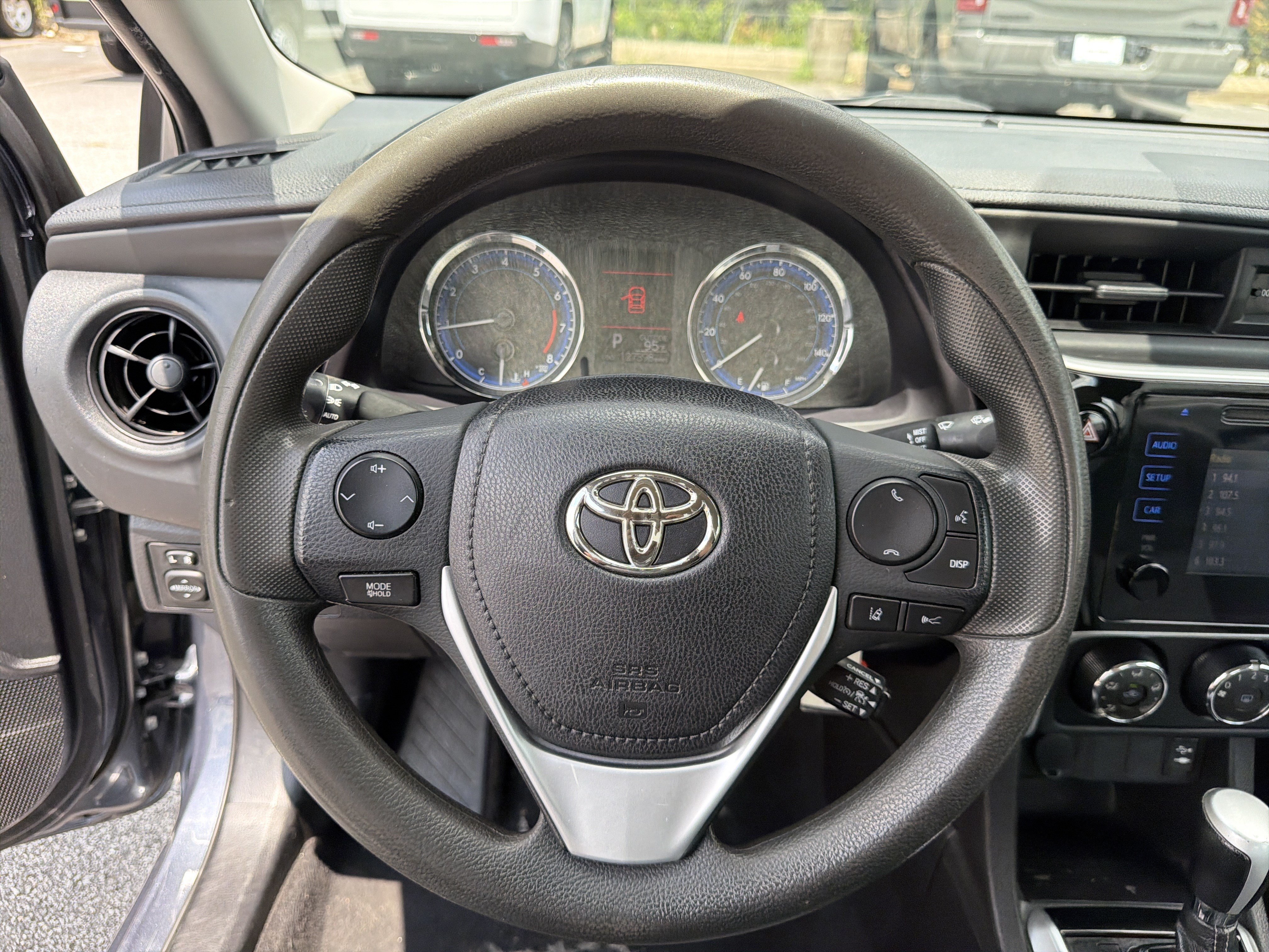 Used 2018 Toyota Corolla L FWD image 28