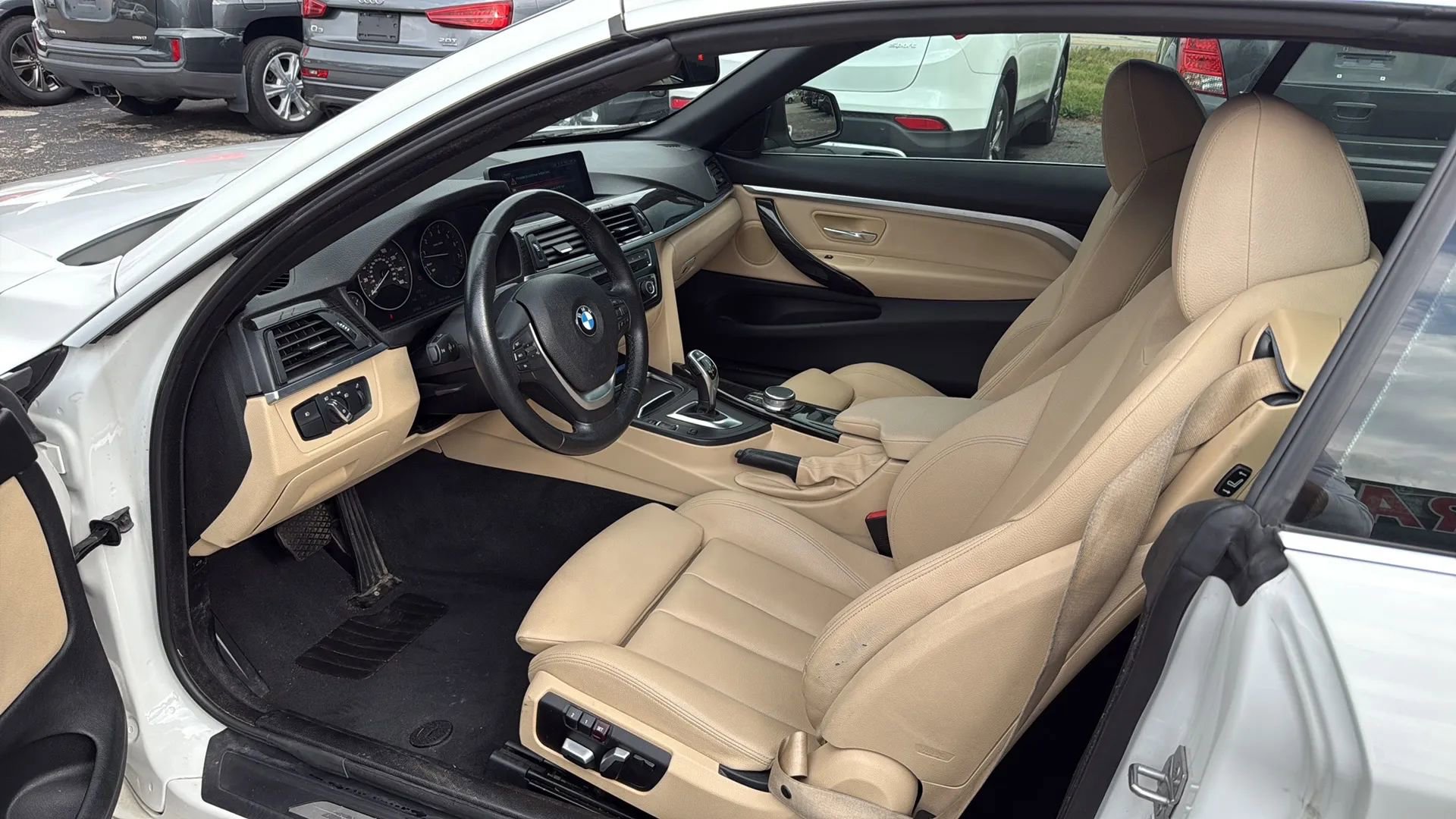 Used 2017 BMW 430i Convertible image 10