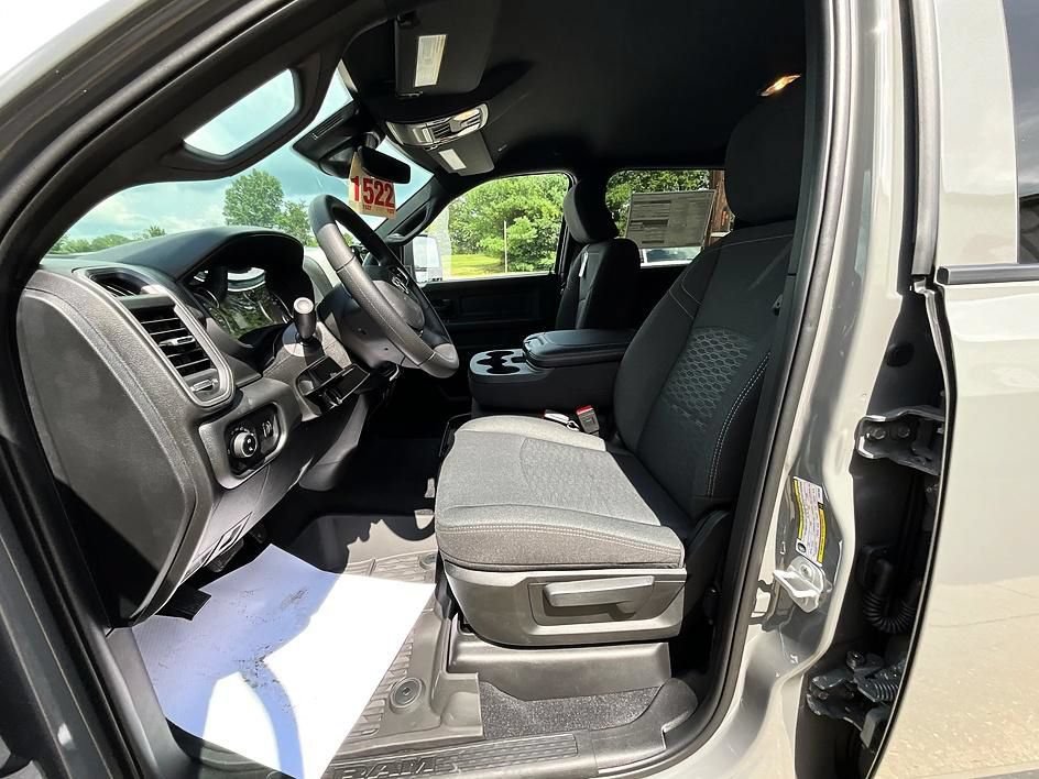 New 2026 RAM 2500 Tradesman AWD/4WD image 14