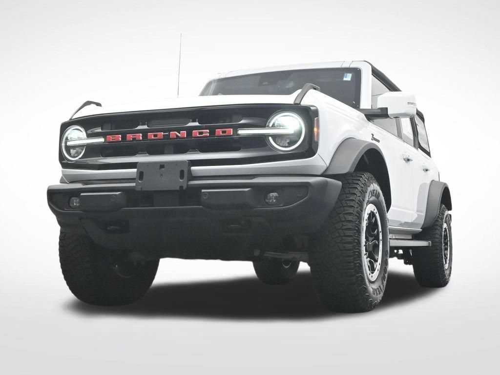 Used 2024 Ford Bronco Outer Banks w/ Sasquatch Package AWD/4WD image 33