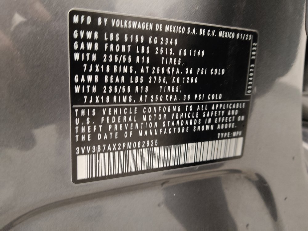 Used 2023 Volkswagen Tiguan SE FWD image 33