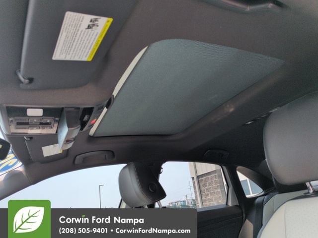 Used 2020 Volkswagen Jetta R-Line FWD image 23