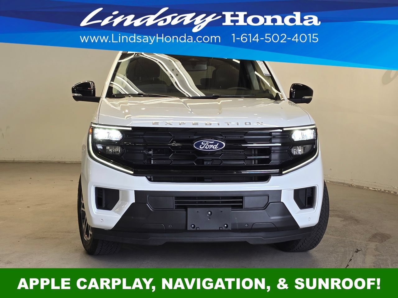 Used 2025 Ford Expedition Active AWD/4WD image 2