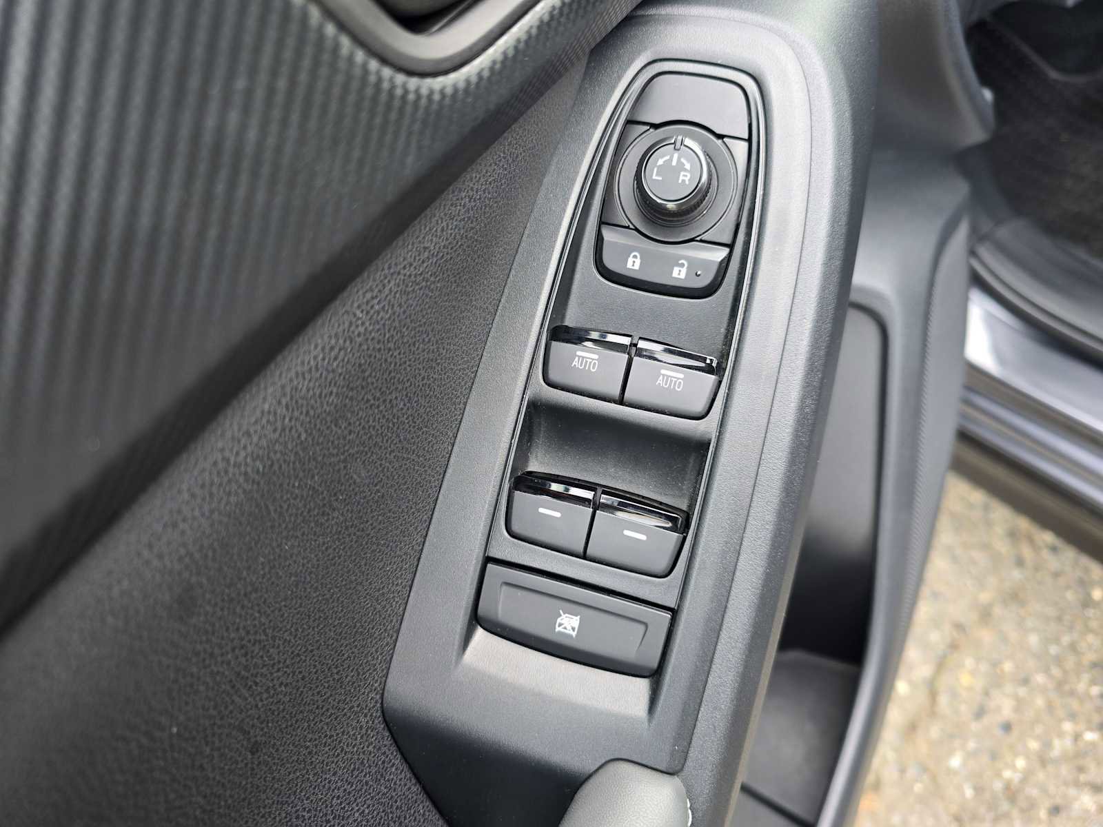 Used 2024 Subaru Crosstrek 2.0i Premium image 22