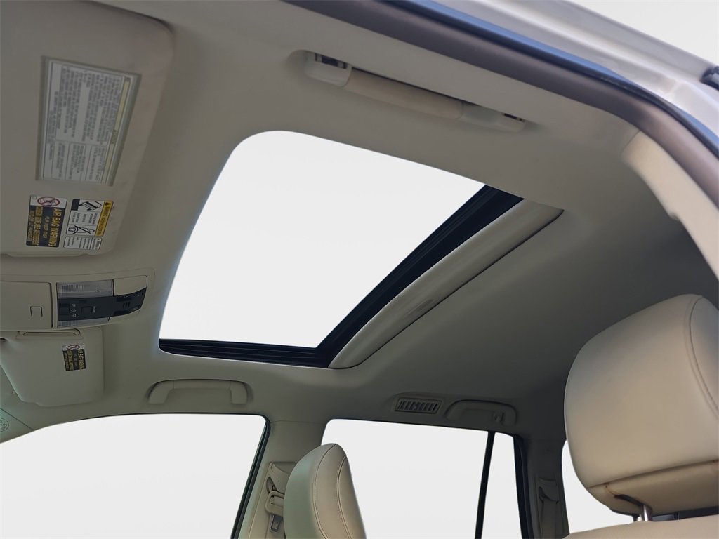 Used 2015 Lexus GX 460 image 31