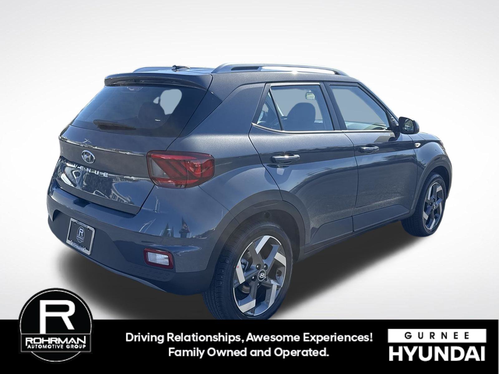 New 2026 Hyundai Venue SEL FWD image 9