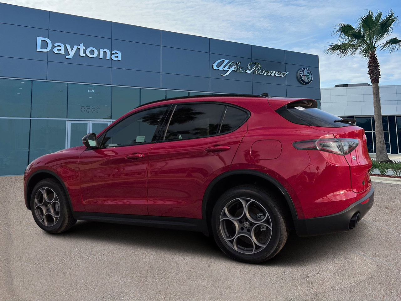 New 2026 Alfa Romeo Stelvio Sprint w/ Convenience Package AWD/4WD image 5