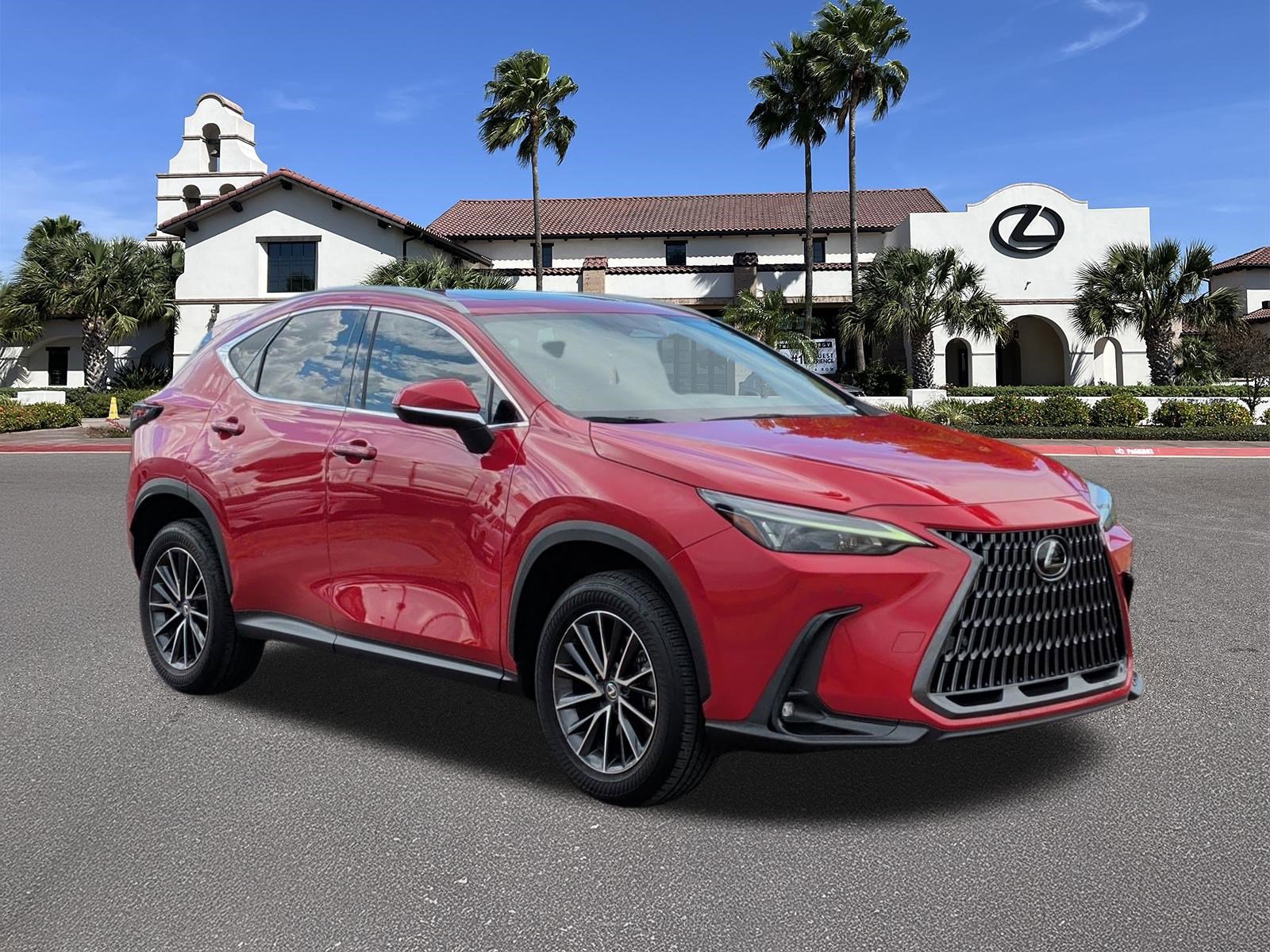 Used 2025 Lexus NX 250 FWD w/ Towing Package (2000 Lbs)