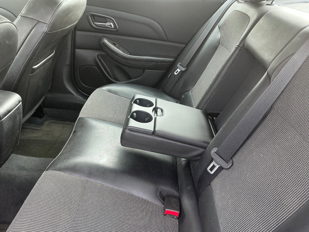 Used 2015 Chevrolet Malibu LT w/ Power Convenience Package image 13