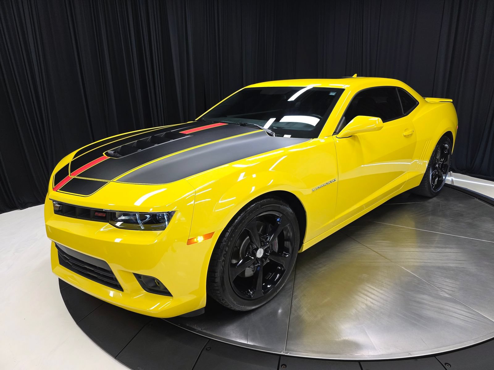 Used 2014 Chevrolet Camaro SS w/ RS Package RWD image 45