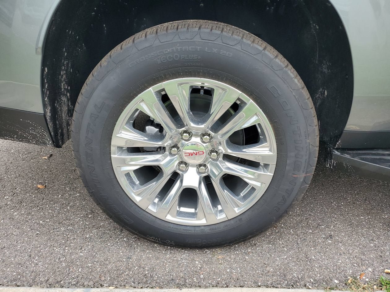 New 2026 GMC Yukon XL Denali RWD image 6