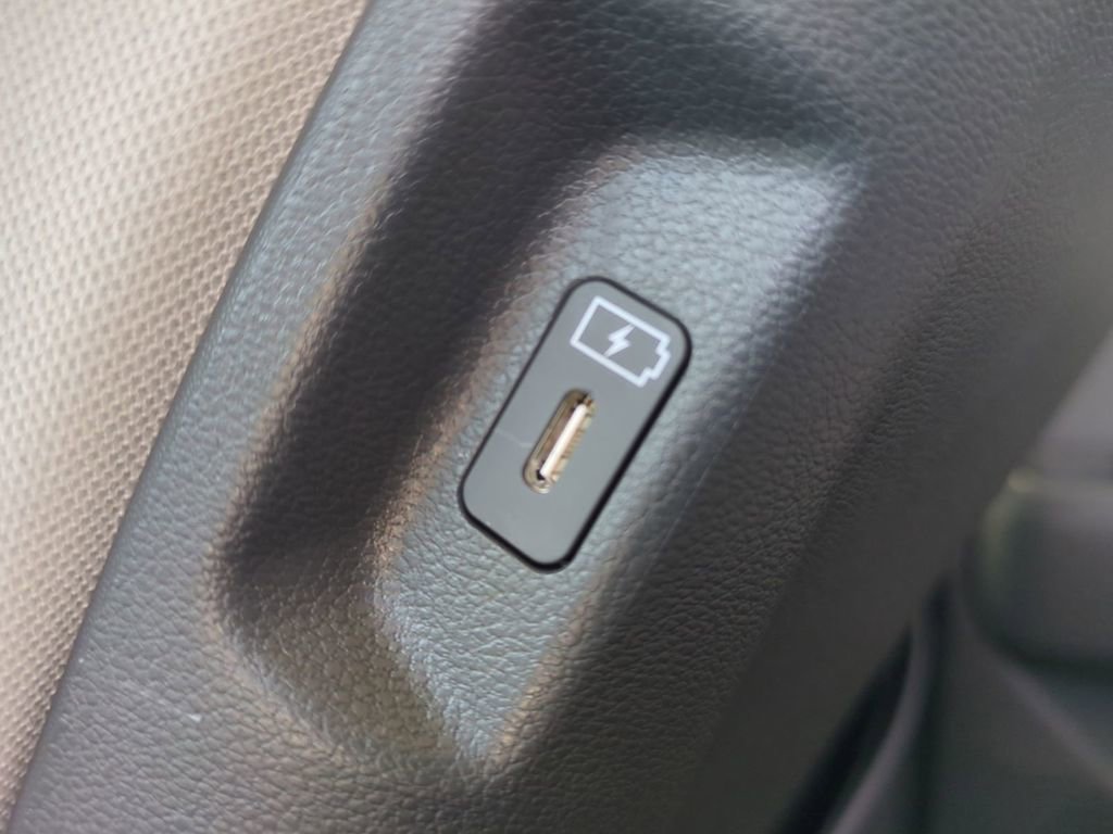 New 2026 Hyundai Santa Fe SE image 17